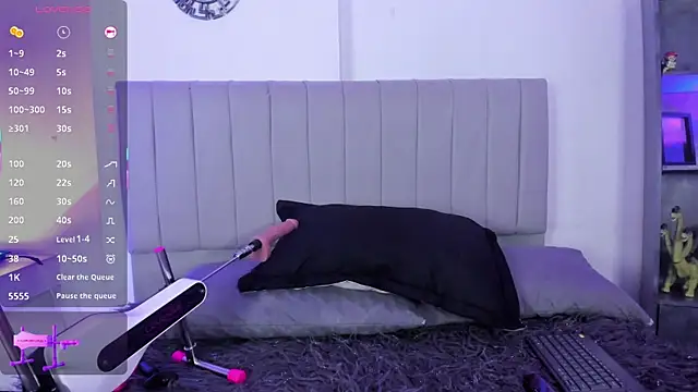 Scarlett21   online show from November 20, 2025, 8:42 pm