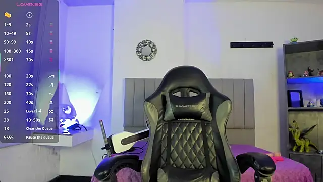 Scarlett21   online show from October 31, 2025, 4:53 am