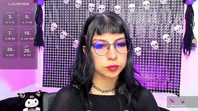 Rose 72 online show from November 13, 2025, 6:56 pm