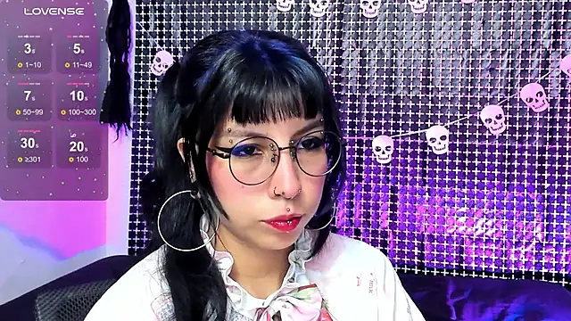 Rose 72 online show from November 29, 2025, 9:26 pm