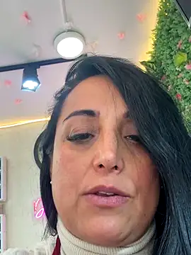 Snapshot of hotadhara01 chatting on December 16, 2025, 8:57 pm hotadhara01 online show from December 16, 2025, 8:57 pm