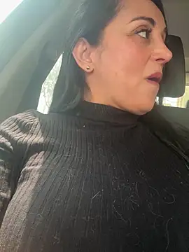 Snapshot of hotadhara01 chatting on December 17, 2025, 5:29 pm hotadhara01 online show from December 17, 2025, 5:29 pm