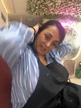 hotadhara01 online show from October 24, 2025, 8:41 pm