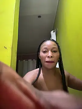 Snapshot of kinghtwalker chatting on March 6, 2026, 9:43 pm kinghtwalker online show from March 6, 2026, 9:43 pm