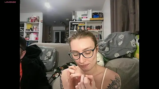 Snapshot of harleyblair chatting on February 26, 2026, 9:37 pm harleyblair online show from February 26, 2026, 9:37 pm