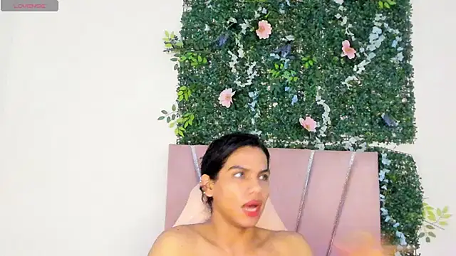 Snapshot of bxby_dolls chatting on November 24, 2025, 3:06 am bxby dolls online show from November 24, 2025, 3:06 am