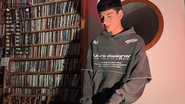 Snapshot of jim_dj chatting on October 15, 2025, 7:55 pm jim dj online show from October 15, 2025, 7:55 pm