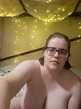 VeiledMuse online show from February 22, 2026, 2:14 am