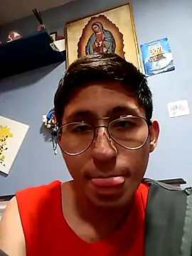 Snapshot of Ethancito202 chatting on November 27, 2025, 7:58 pm Ethancito202 online show from November 27, 2025, 7:58 pm