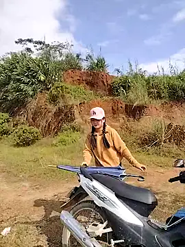 asian 2k online show from October 16, 2025, 2:42 am