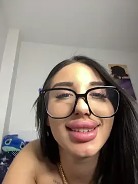 Snapshot of BlueEyes_BB chatting on March 28, 2026, 12:22 am BlueEyes BB online show from March 28, 2026, 12:22 am