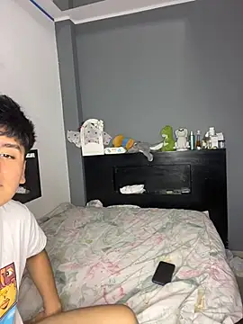 Snapshot of Kailertwink chatting on November 13, 2025, 5:00 am Kailertwink online show from November 13, 2025, 5:00 am