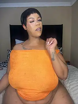 Snapshot of THICKBUNNYCHICKxxx chatting on January 9, 2026, 9:00 pm THICKBUNNYCHICKxxx online show from January 9, 2026, 9:00 pm