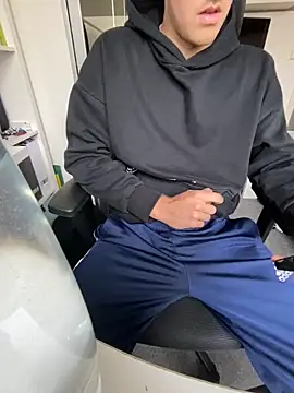 greggts online show from November 8, 2025, 12:20 pm