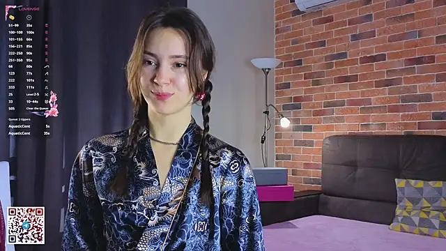 Snapshot of JasminDoroti chatting on October 2, 2025, 6:39 am JasminDoroti online show from October 2, 2025, 6:39 am