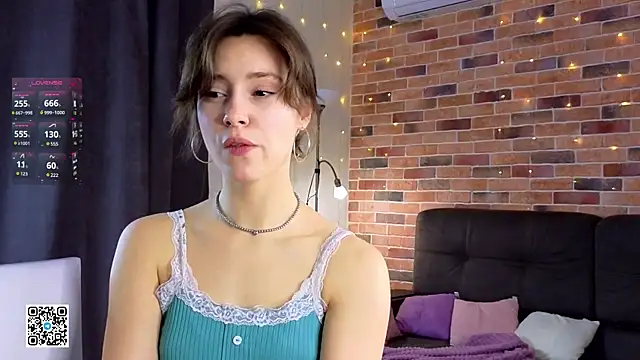 Snapshot of JasminDoroti chatting on November 26, 2025, 6:13 am JasminDoroti online show from November 26, 2025, 6:13 am