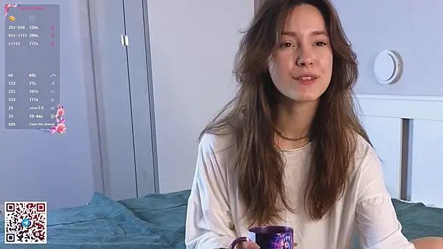 Snapshot of JasminDoroti chatting on October 9, 2025, 6:47 am JasminDoroti online show from October 9, 2025, 6:47 am