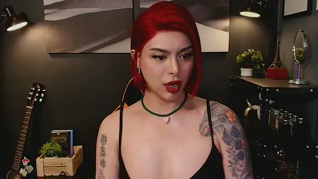 LUNACOCKSLAYER online show from December 22, 2025, 7:19 am