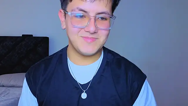 Snapshot of Ryan_Doretti chatting on September 25, 2025, 3:51 pm Ryan Doretti online show from September 25, 2025, 3:51 pm