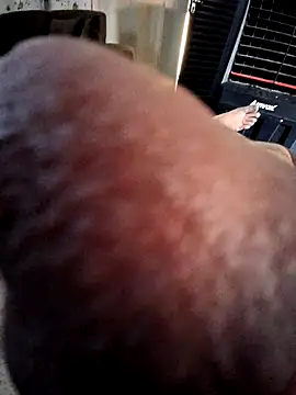 Snapshot of Marcosfab chatting on November 15, 2025, 6:12 pm Marcosfab online show from November 15, 2025, 6:12 pm