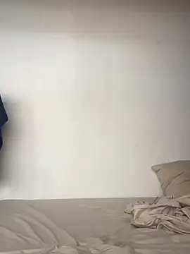 johanageminis online show from December 18, 2025, 10:24 pm