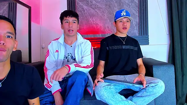 jeremytonner online show from September 22, 2025, 3:45 am