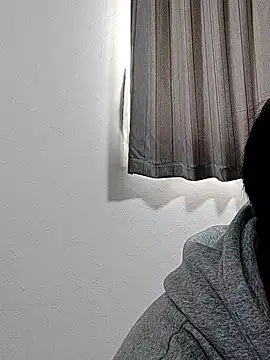 mitsuki0915 online show from December 15, 2025, 2:39 am