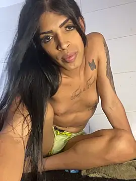 Lady Dirty444 online show from November 6, 2025, 8:24 pm