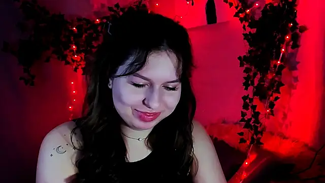 ChloeRicc online show from February 17, 2026, 6:16 pm