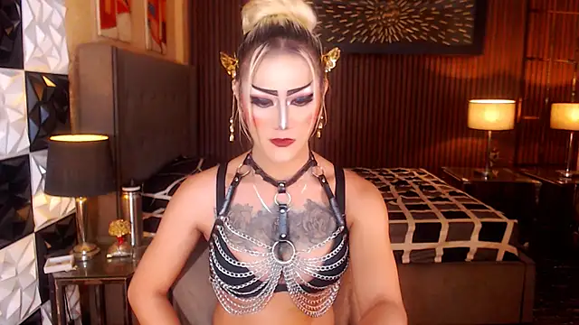 Snapshot of HorseCockDivine chatting on April 14, 2026, 9:03 am HorseCockDivine online show from April 14, 2026, 9:03 am