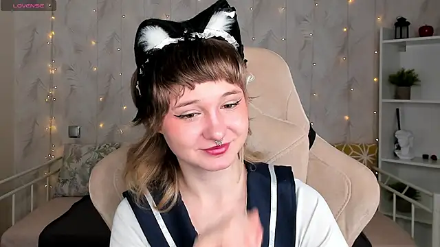 Snapshot of Tori_Cutie chatting on April 21, 2026, 12:12 am Tori Cutie online show from April 21, 2026, 12:12 am