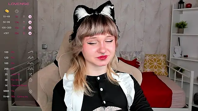 Snapshot of Tori_Cutie chatting on March 18, 2026, 12:03 am Tori Cutie online show from March 18, 2026, 12:03 am