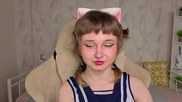 Snapshot of Tori_Cutie chatting on April 29, 2026, 12:04 am Tori Cutie online show from April 29, 2026, 12:04 am