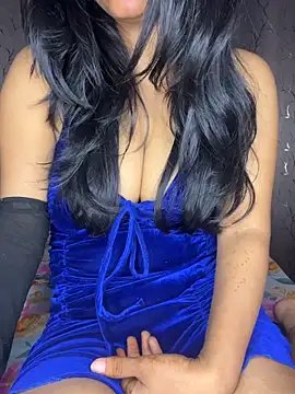 Cute-Samayra online show from May 24, 2026, 2:33 am