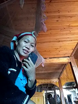 TinTin321 online show from November 17, 2025, 2:26 am