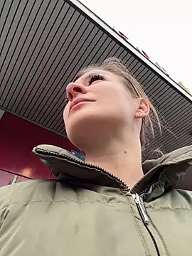 IsabellaEtha online show from October 31, 2025, 10:45 am