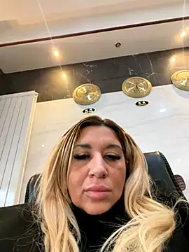 TheeaBlanco online show from December 2, 2025, 6:26 am