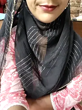 Indian-Aleena online show from April 30, 2026, 6:04 pm