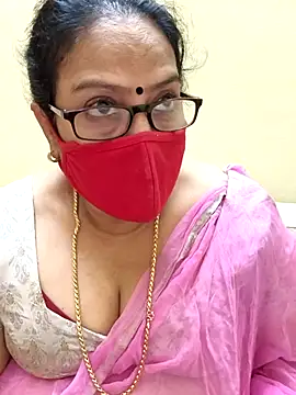 heera-rani online show from October 15, 2025, 8:11 am