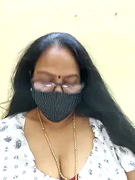 heera-rani online show from October 8, 2025, 1:23 pm