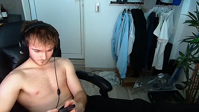 Rudi2007Eye online show from February 25, 2026, 7:36 pm