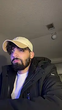 Snapshot of zooming101 chatting on November 12, 2025, 5:50 pm zooming101 online show from November 12, 2025, 5:50 pm