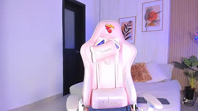 Snapshot of Ayleen_Dunkan chatting on January 15, 2026, 1:25 pm Ayleen Dunkan online show from January 15, 2026, 1:25 pm