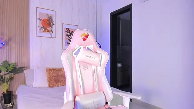 Snapshot of Ayleen_Dunkan chatting on January 16, 2026, 12:53 pm Ayleen Dunkan online show from January 16, 2026, 12:53 pm