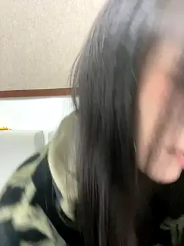 Snapshot of yuanyuanzi99 chatting on October 20, 2025, 9:32 am yuanyuanzi99 online show from October 20, 2025, 9:32 am