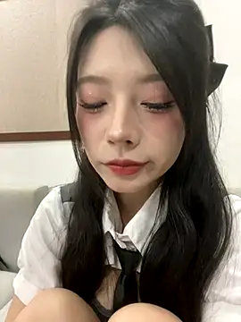 Snapshot of yuanyuanzi99 chatting on October 16, 2025, 12:13 pm yuanyuanzi99 online show from October 16, 2025, 12:13 pm