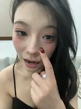 Snapshot of yuanyuanzi99 chatting on October 15, 2025, 12:13 pm yuanyuanzi99 online show from October 15, 2025, 12:13 pm