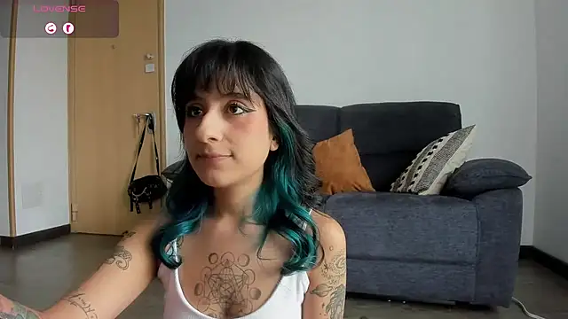 Snapshot of atenea_dragon__ chatting on August 8, 2026, 8:05 pm atenea dragon online show from August 8, 2026, 8:05 pm
