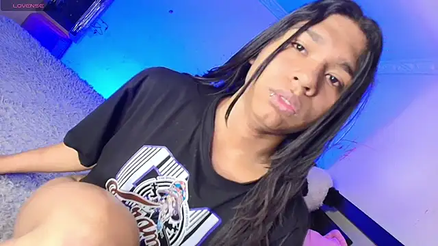 Ayanna  Carter online show from February 2, 2026, 7:35 pm