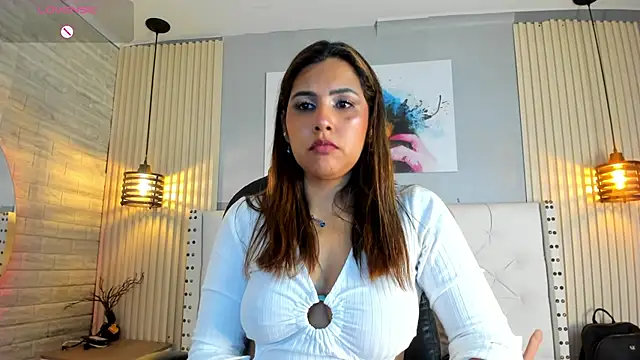 scarletbaker  online show from April 29, 2026, 10:27 pm